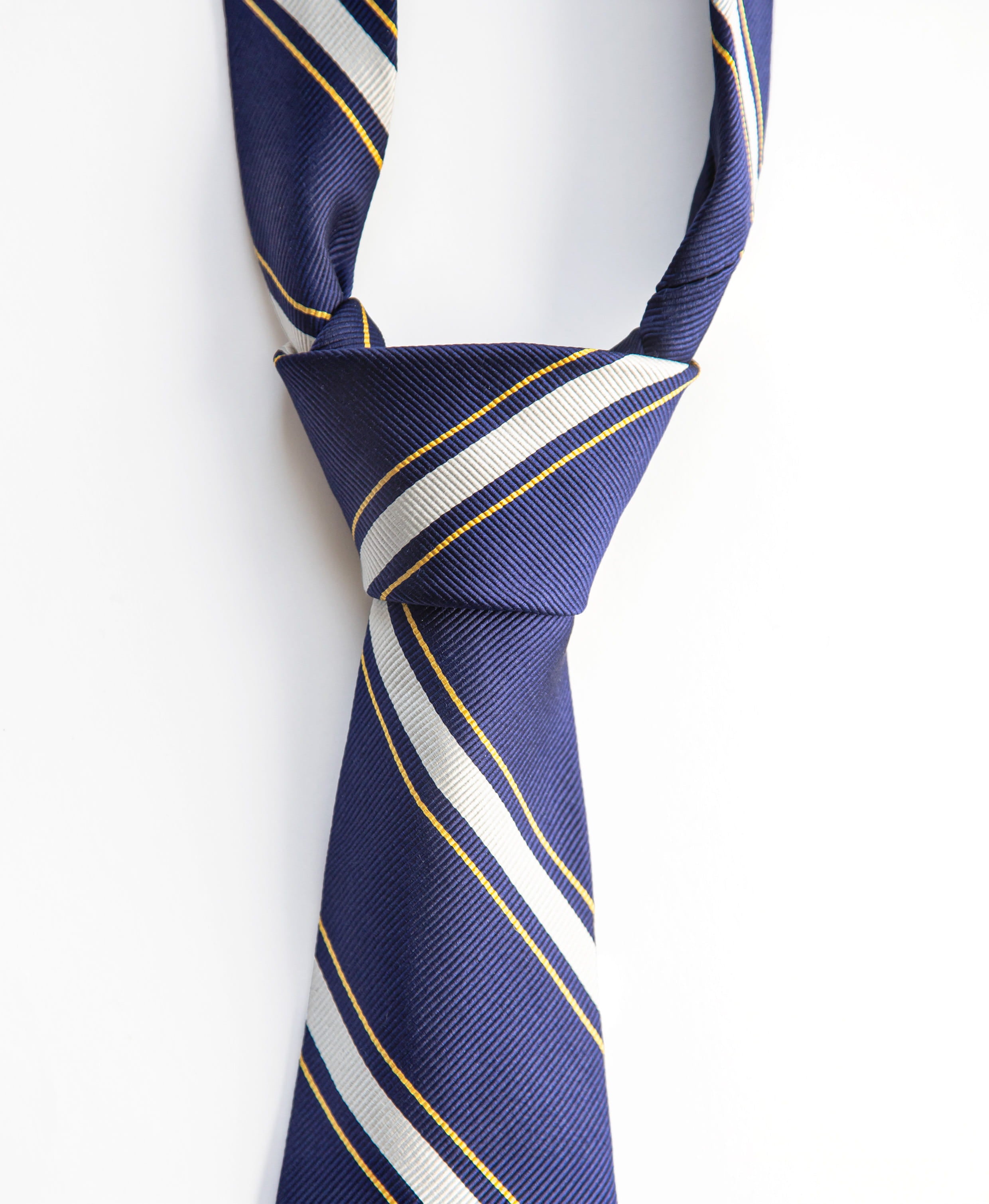 Die Premium Ralf Schuler Krawatte – Super Reps aus 100 % Seide