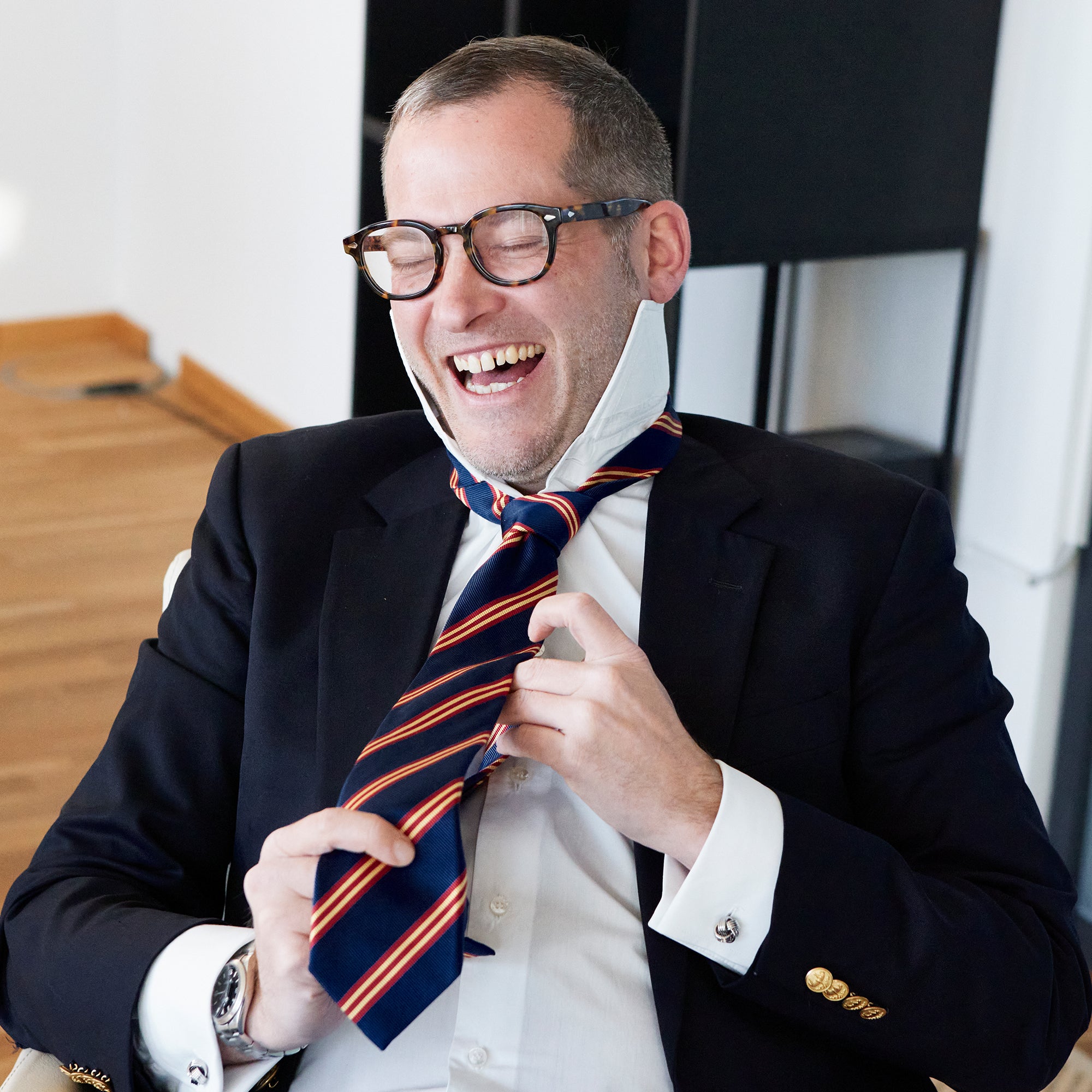 Die Premium Julian-Reichelt-Krawatte: Zeitlos, elegant und ein Statement höchster Qualität