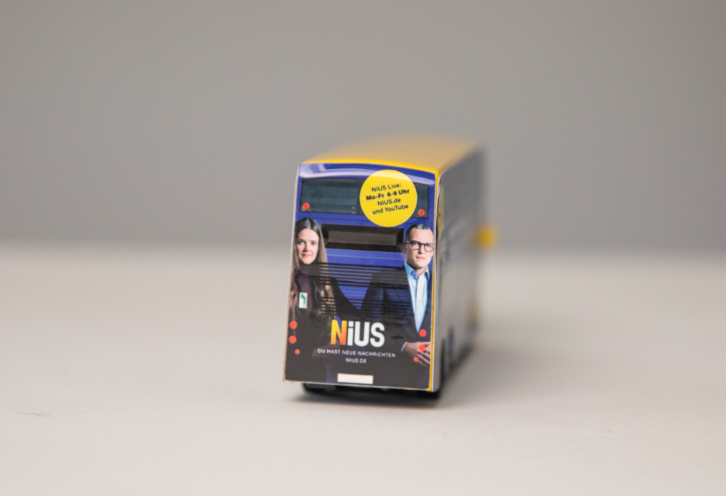 Der Berliner NIUS Kampagnenbus